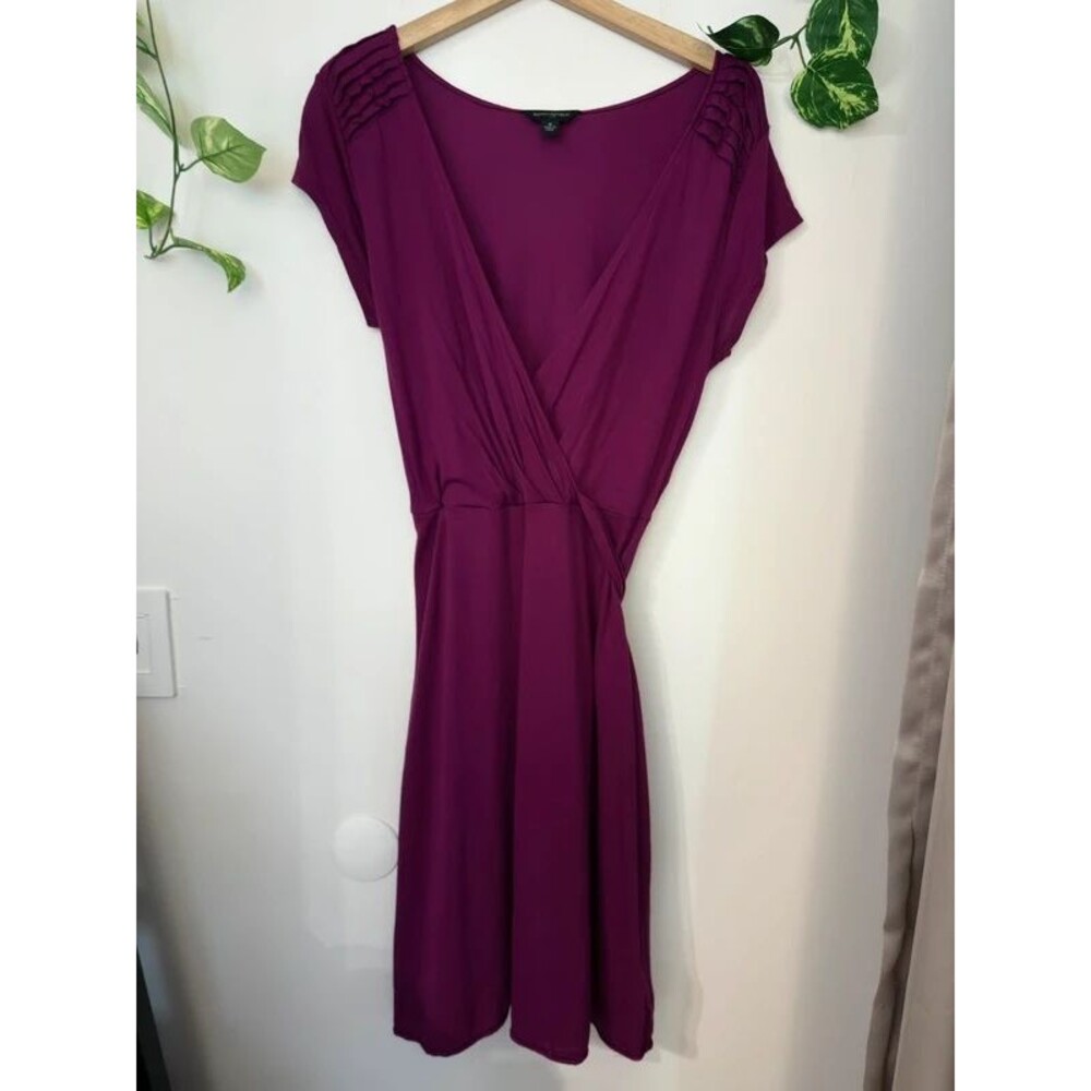 Banana Republic Wrap Dress Medium | Purple Faux Wrap Midi Tie Waist Dress